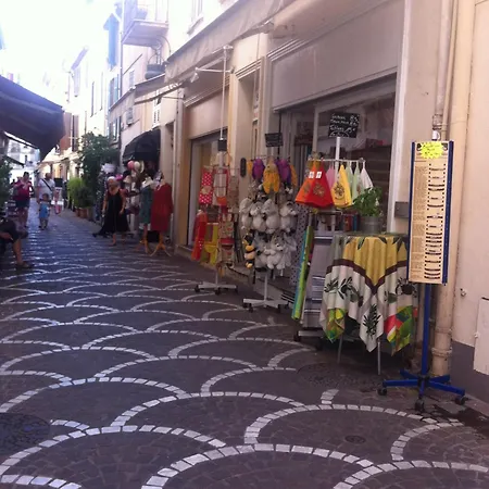 Joli 2 Pieces * Antibes